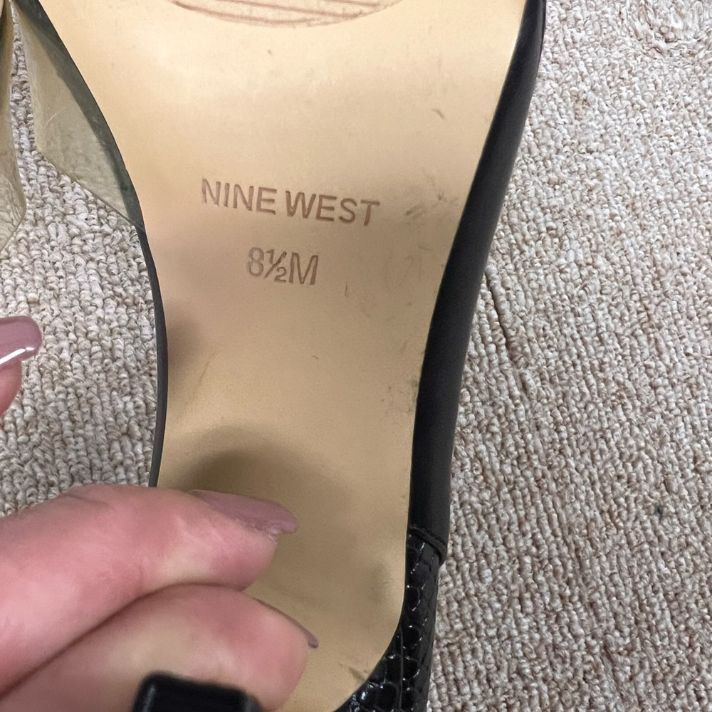 Nine West Black Patent Heels 8.5 - Picture 8 of 13